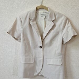 Womens short sleeve blazer Banana Republic size 4